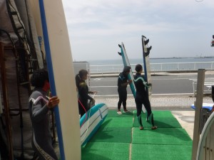 今週のスクールも沢山の方がお越し下さいました！ いい天気が続き海に入るのが気持ちかったです！