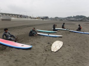 怪我予防の為に沢山のストラップ！