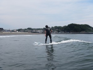今日は波があり、ゆったりサーフィンが出来ました。 ダラダラと波に乗れましたね！